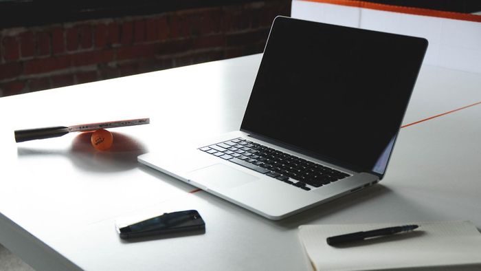 Hướng dẫn reset SMC trên MacBook với chip T2 - Bước 1